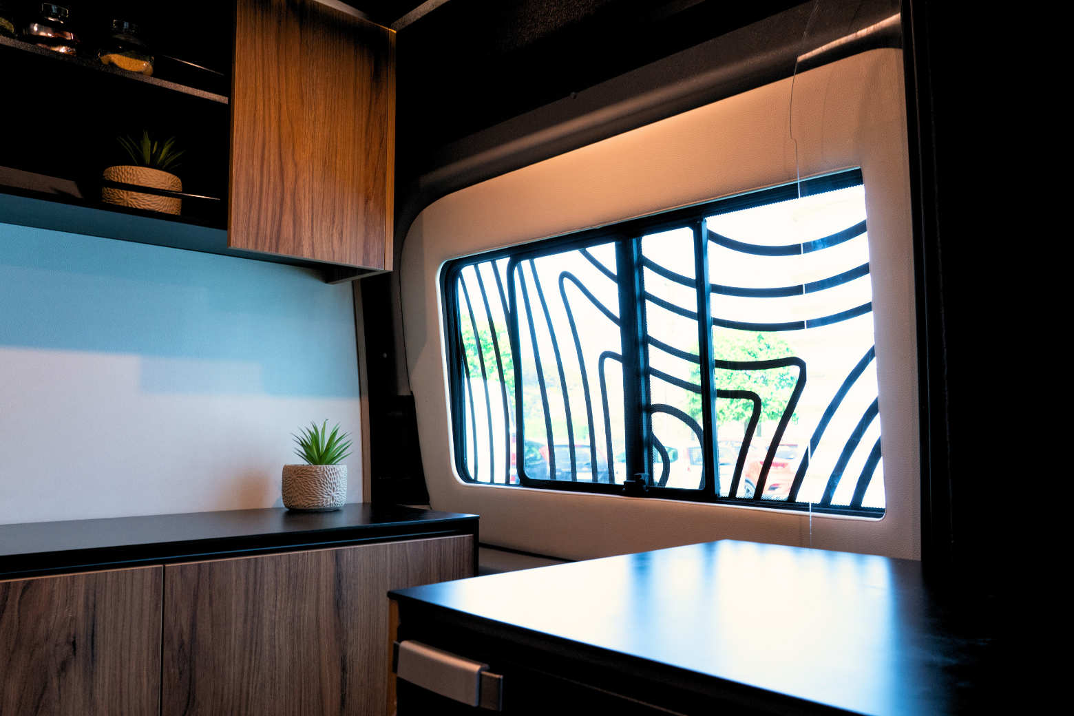 006 Ciclope Mencia 420 & 420e kitchen module closed