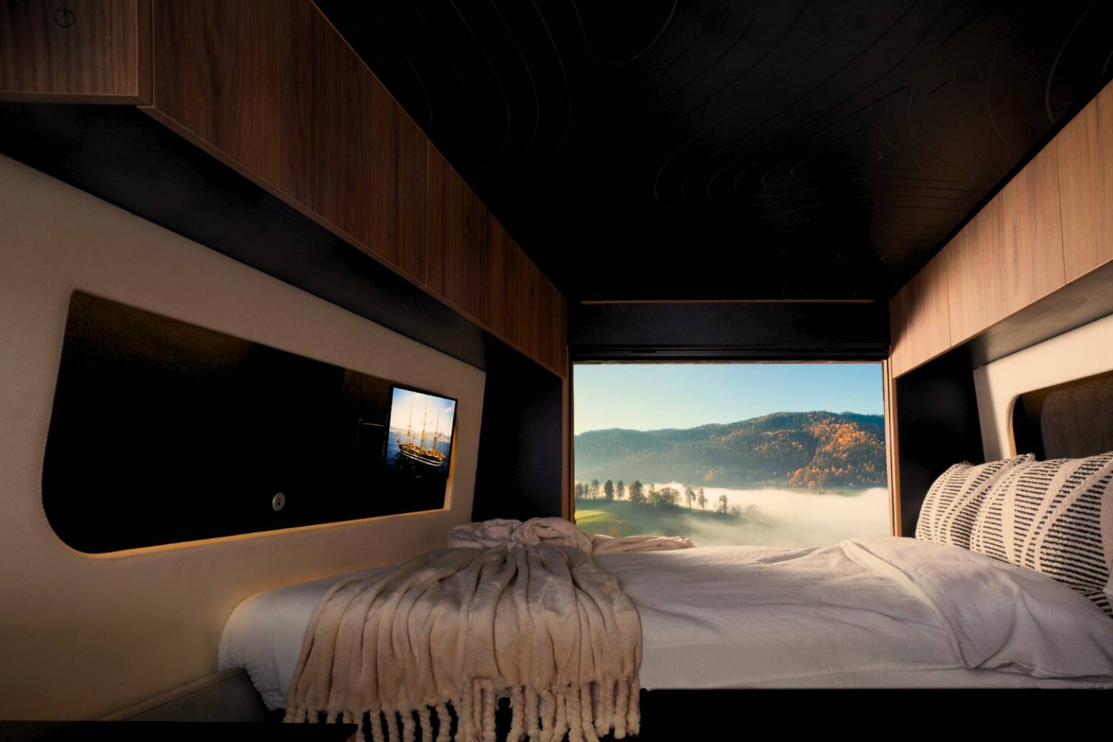 008 Ciclope Mencia 230 bedroom