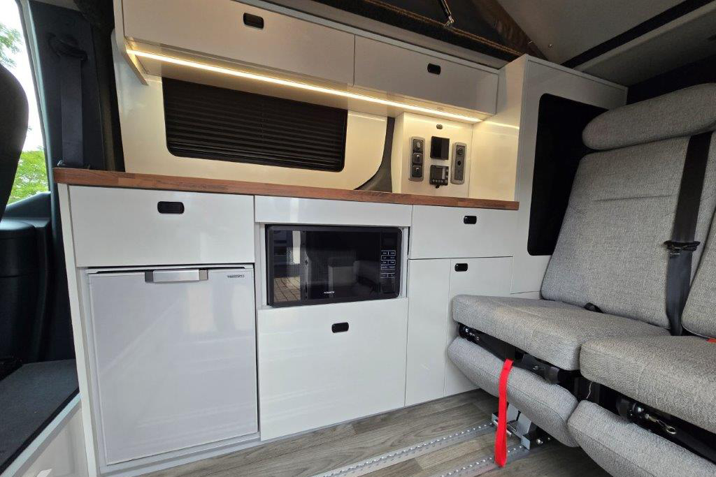 KIA PV5 Camper Wellhouse Leisure LTD 2026 (10)