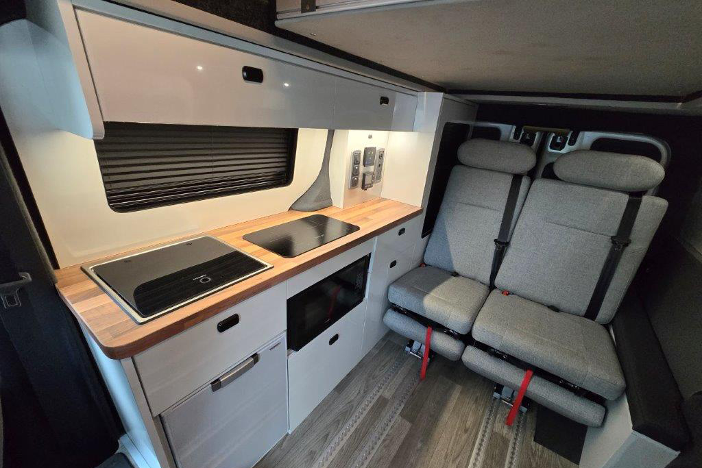 KIA PV5 Camper Wellhouse Leisure LTD 2026 (9)