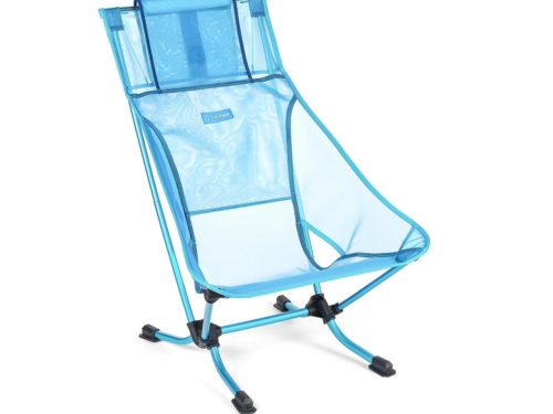Der Helinox Beach Chair ist ideal für bequeme Pausen am Strand zwischen Sandburg und Boogieboard. Mit gebogenen Stuhlbeinen und geringer Sitzhöhe für Stabilität im Sand. Mit Netzgewebe für gute...