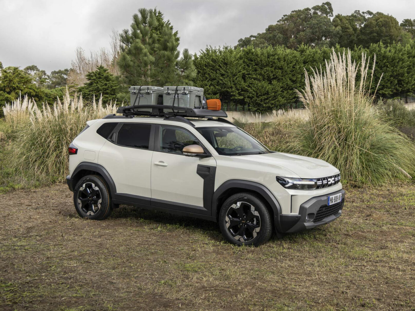 Dacia Duster MicroCamper Sleeping Box (16)