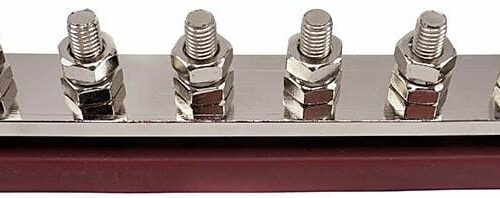 WATTSTUNDE Busbar 6xM8 150A / 70V rot