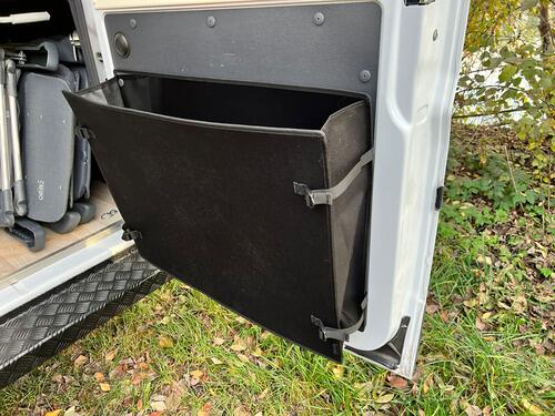 Airtune Hecktasche (1/1), 68x50x1-15cm, schwarz