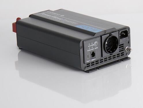 Carbest PowerWave Sinus-Wechselrichter, mit Vorrangschaltung+USB-C, 12/230V, 500W