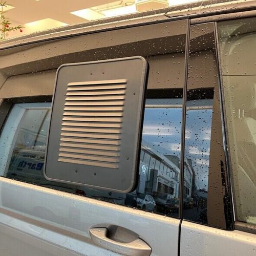 HKG Lüftungsgitter für Schiebefenster, VW T7 ab 06/2021, Beifahrerseite breit, schwarz