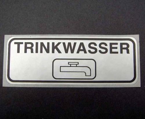 Lilie Hinweisschild Trinkwasser
