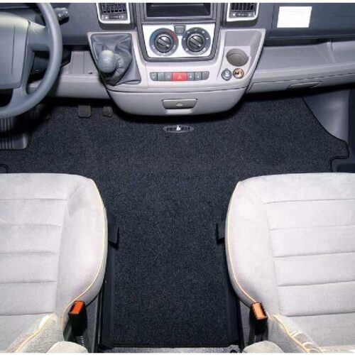 Carbest Fahrerhaus-Teppich Basic für Ford Transit ab Bj. 2006-2013, Handbremse links