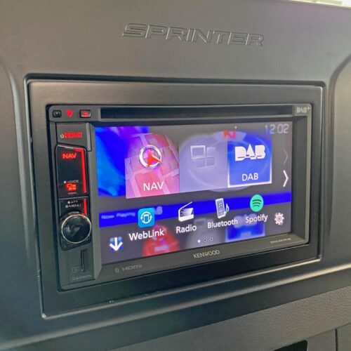 Caratec Install CIS202 Einbausatz für Mercedes-Sprinter