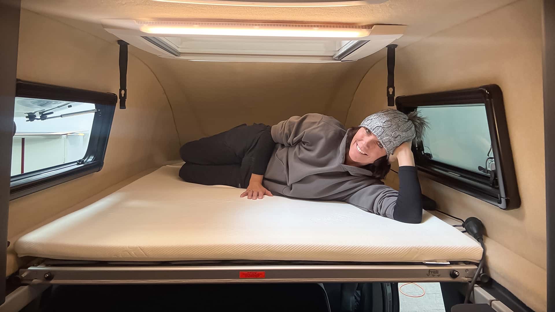 Ford Nugget Hochdach Nugget Schmiede 2026 (14)