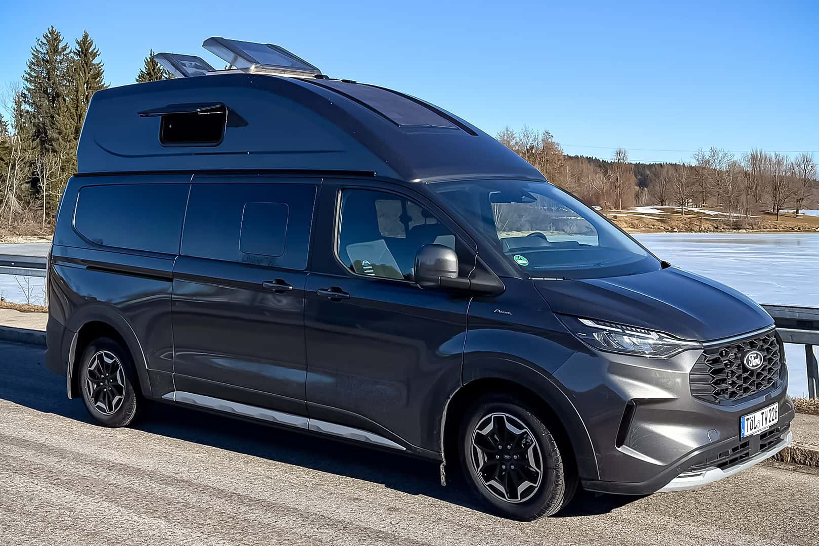 Ford Nugget Hochdach Nugget Schmiede 2026 (2)