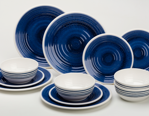 Flamefield Azure Geschirr-Set 12-tlg. für 4 Personen - Kunststoff und Melamin Geschirr-Sets