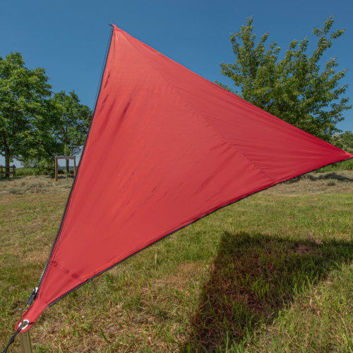 Bent Zip-Canvas Sonnensegel Rot/RV Schwarz - Pavillons & Tarps