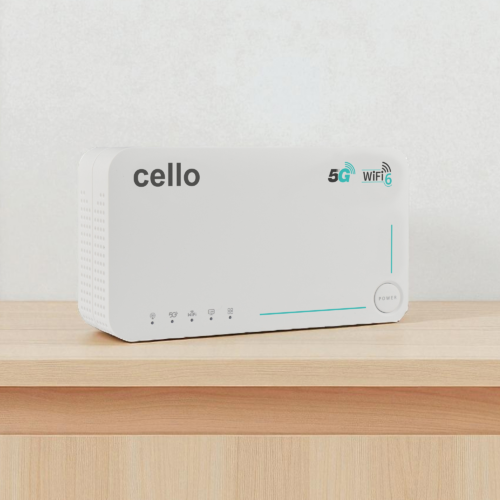 Cello C160 5G Travel Router mit Wi-Fi 6, eSIM und 4.000-mAh-Akku - Router