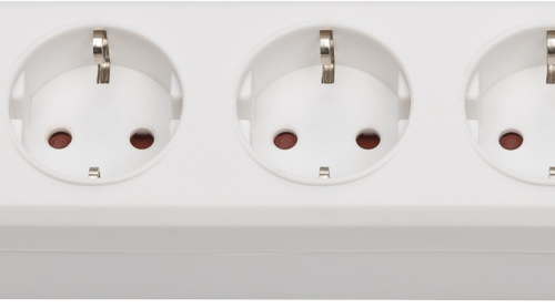 Brennenstuhl Bremounta Steckdosenleiste 5-fach mit 2 USB-Ladebuchsen 3 m - Verteilungseinheiten